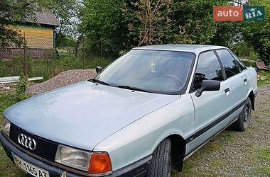 Седан Audi 80 1987 в Томашгороде