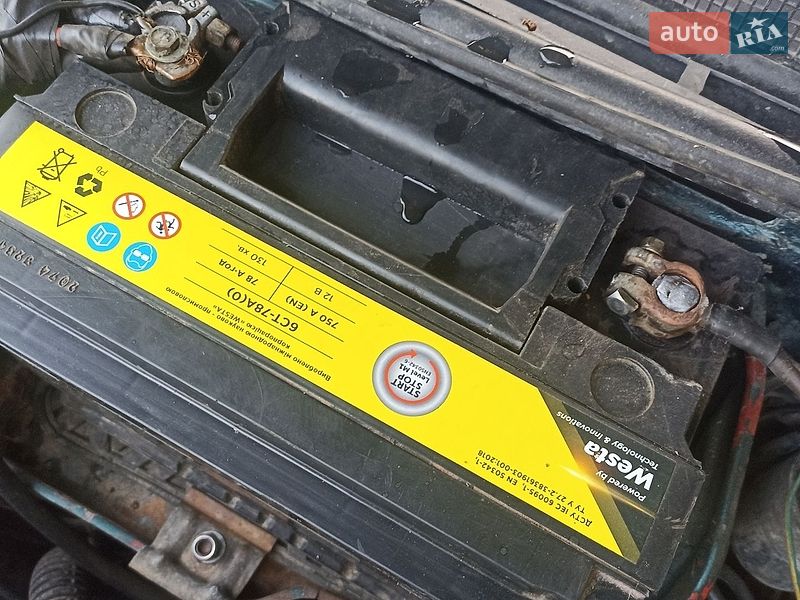 Седан Audi 80 1988 в Ивано-Франковске
