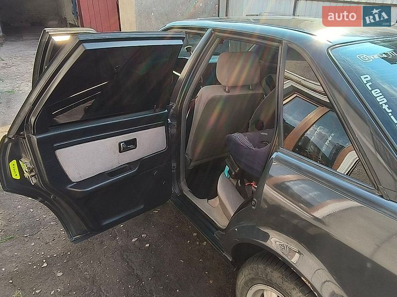 Седан Audi 80 1994 в Сокалі
