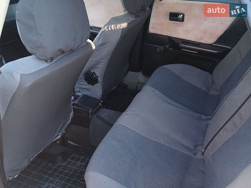 Седан Audi 80 1990 в Нововолинську фото 5 Седан Audi 80 1990 в Нововолинську