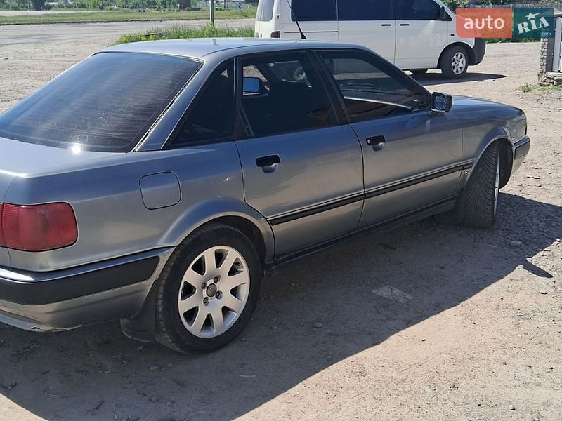 Седан Audi 80 1994 в Шумську