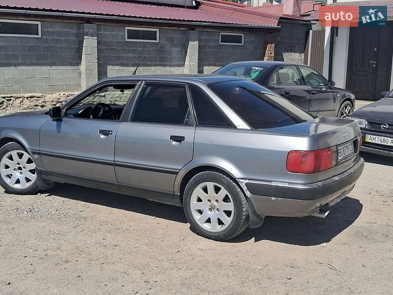 Седан Audi 80 1994 в Шумську