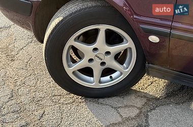 Седан Audi 80 1992 в Києві