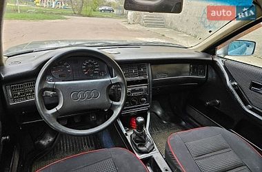 Седан Audi 80 1988 в Обухове