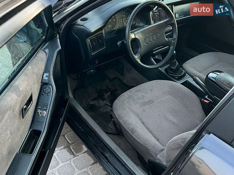 Седан Audi 80 1991 в Львові фото 11 Седан Audi 80 1991 в Львові