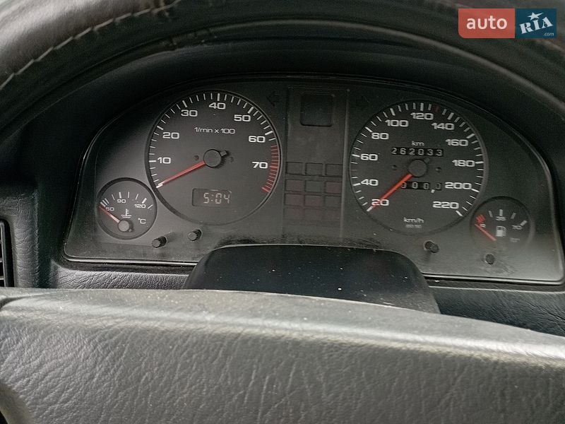 Седан Audi 80 1989 в Шацке