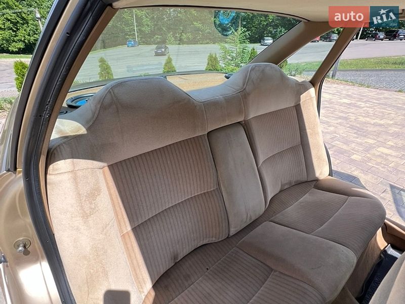 Седан Audi 80 1987 в Болехове