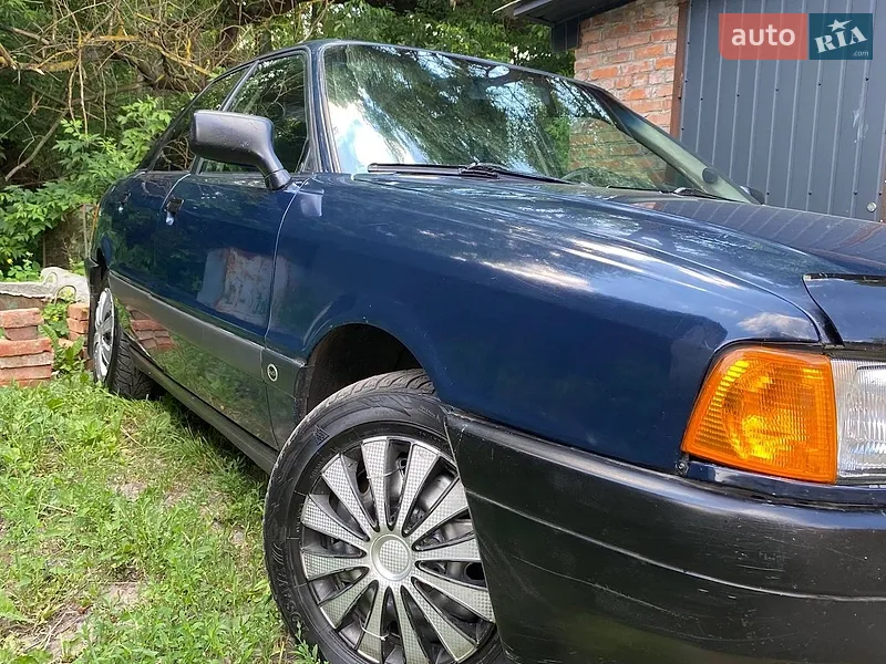 Audi 80