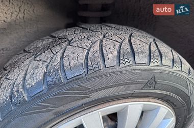 Седан Audi 80 1988 в Глобиному