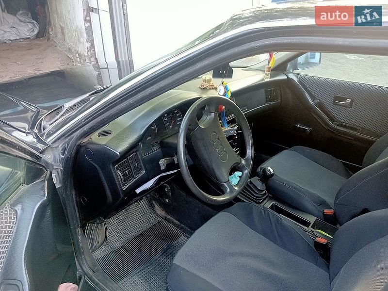 Седан Audi 80 1988 в Владимире