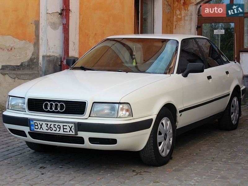 Седан Audi 80 1993 в Кременці
