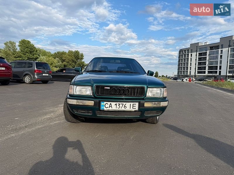 Седан Audi 80 1993 в Черкасах