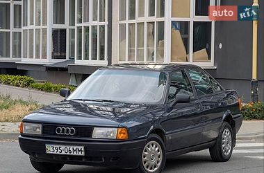 Седан Audi 80 1987 в Чернигове