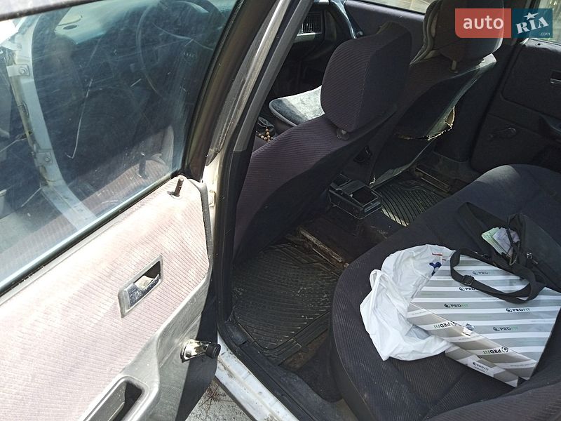 Седан Audi 80 1993 в Одесі
