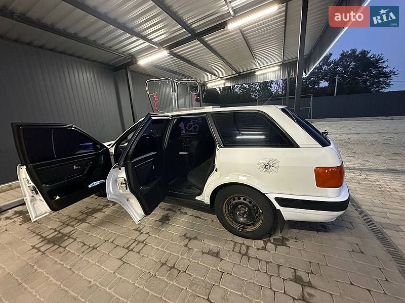 Універсал Audi 80 1994 в Гнівані