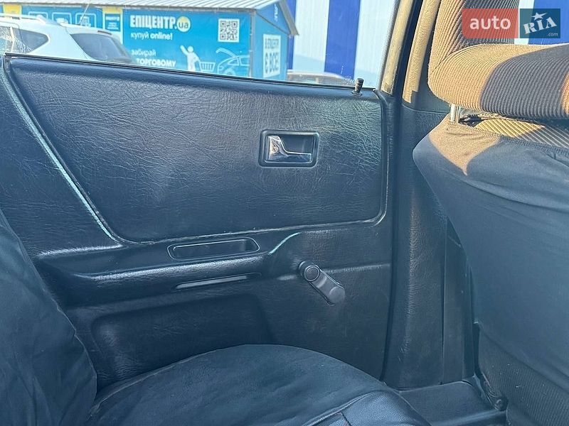 Седан Audi 80 1988 в Шепетовке