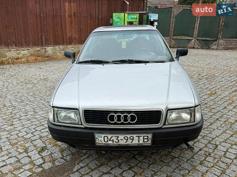 Седан Audi 80 1988 в Львові