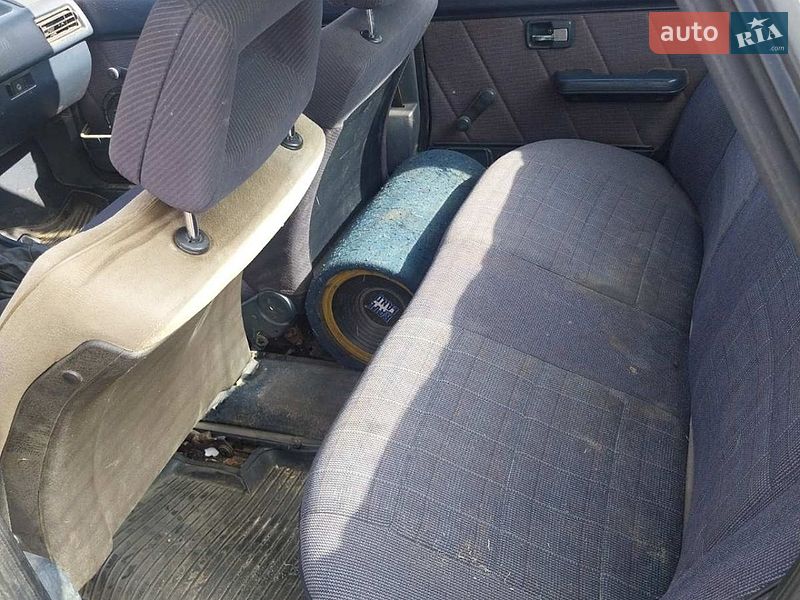 Седан Audi 80 1986 в Рівному