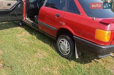 Седан Audi 80 1988 в Вараші фото 6 Седан Audi 80 1988 в Вараші