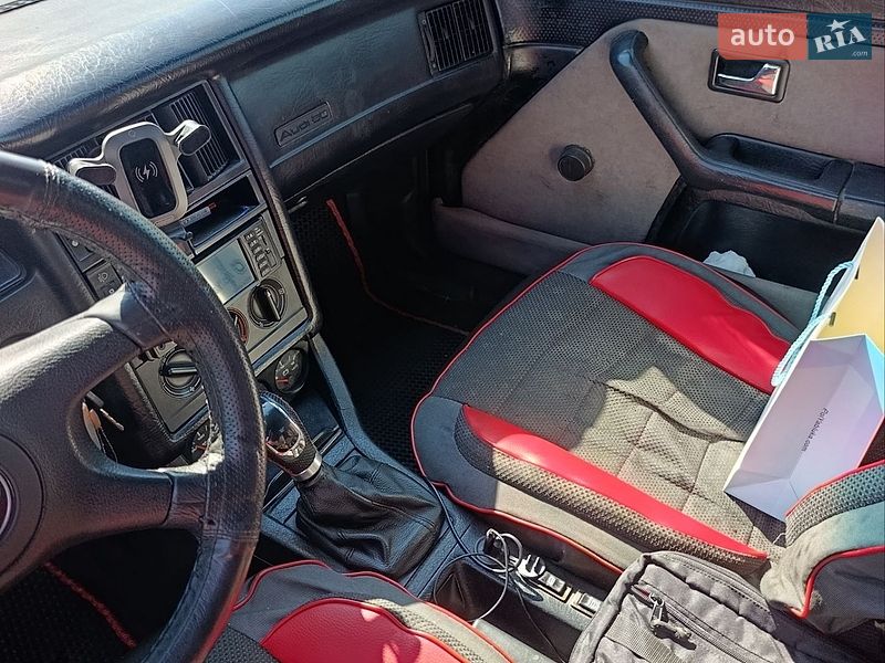 Седан Audi 80 1993 в Полтаве