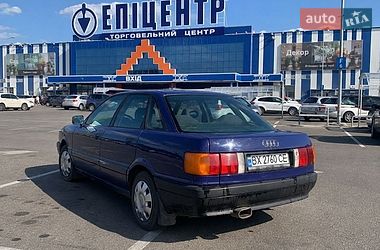 Седан Audi 80 1987 в Хмельницком