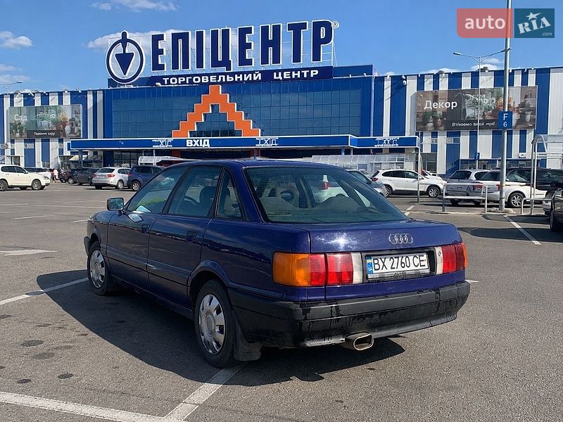 Седан Audi 80 1987 в Хмельницком