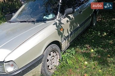 Седан Audi 80 1988 в Рава-Руській