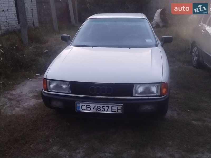 Седан Audi 80 1989 в Чернигове