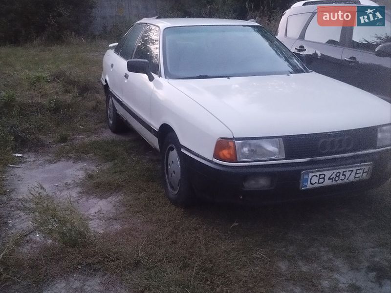 Седан Audi 80 1989 в Чернигове