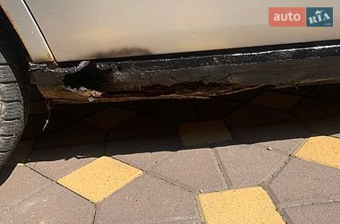 Седан Audi 80 1987 в Виноградові