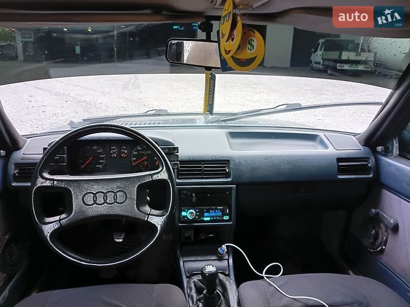 Седан Audi 80 1986 в Ровно