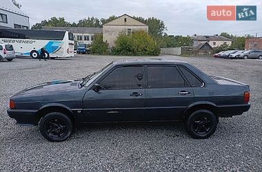 Седан Audi 80 1986 в Ровно