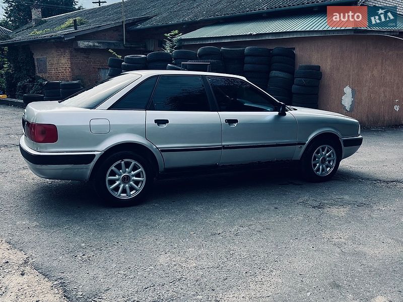 Седан Audi 80 1994 в Могилів-Подільському