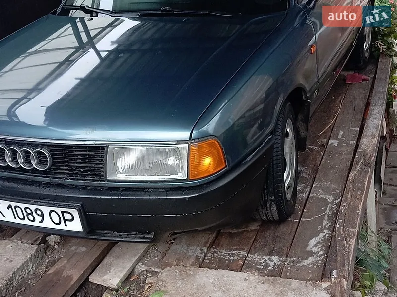 Audi 80