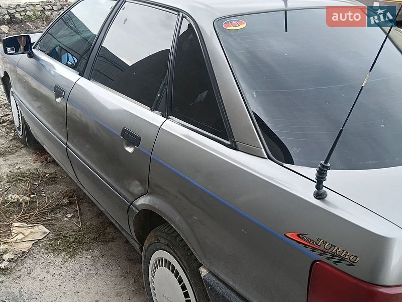 Седан Audi 80 1987 в Збаражі