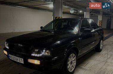 Седан Audi 80 1994 в Мукачевому