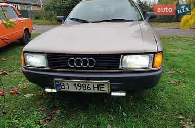 Седан Audi 80 1987 в Лохвиці
