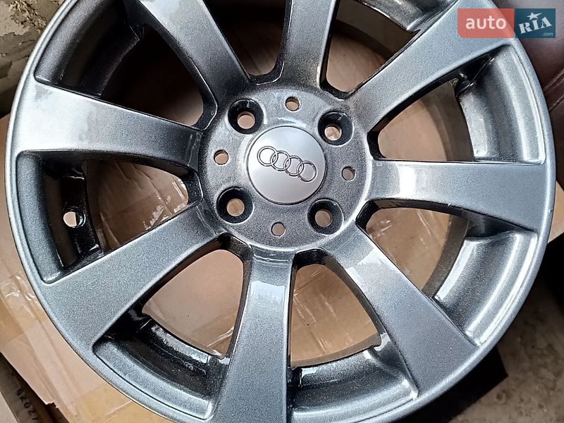 Седан Audi 80 1986 в Чернігові