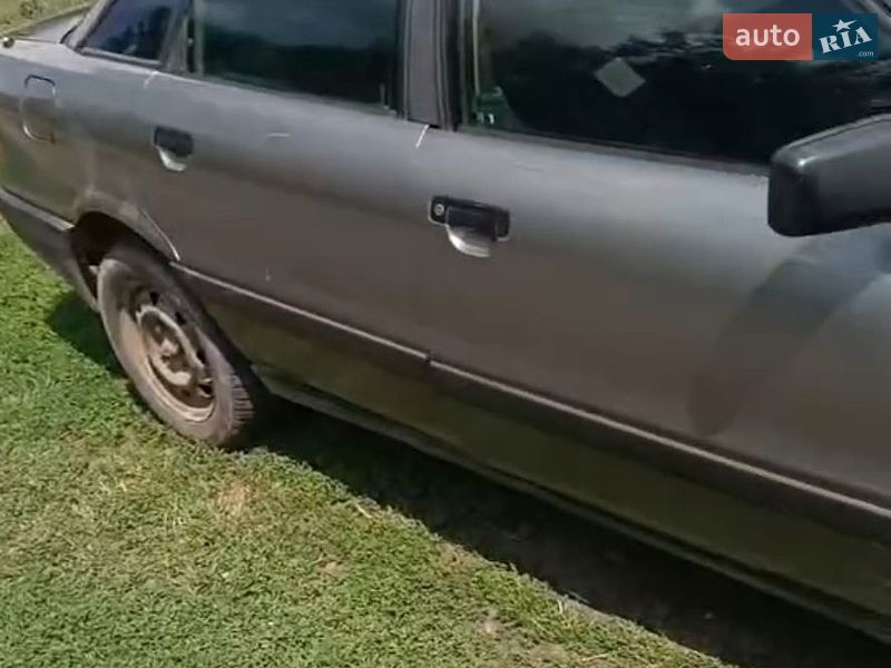 Audi 80 1987 Audi 80 1987