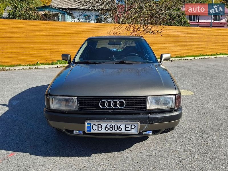 Седан Audi 80 1989 в Чернигове