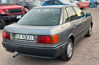 Седан Audi 80 1989 в Черкасах фото 2 Седан Audi 80 1989 в Черкасах
