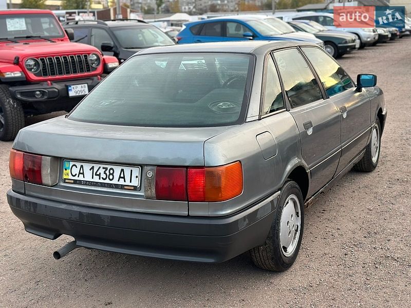 Седан Audi 80 1989 в Черкасах фото 2 Седан Audi 80 1989 в Черкасах