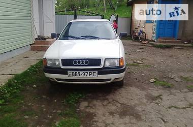 Седан Audi 90 1989 в Снятине