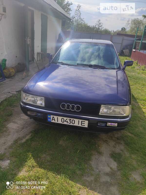 Седан Audi 90 1990 в Василькове