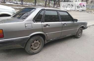 Седан Audi 90 1985 в Новомосковске