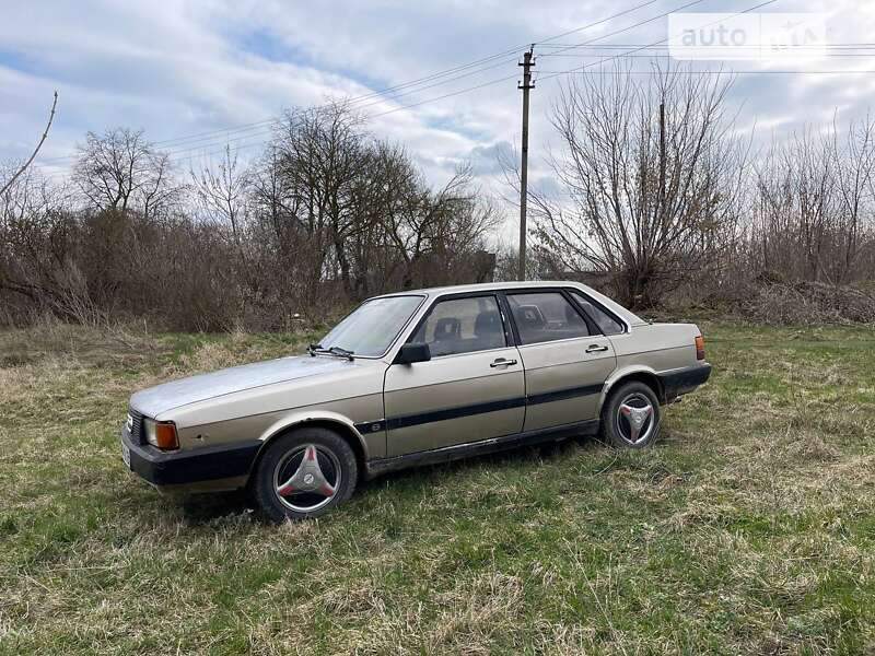 Седан Audi 90 1986 в Копичинці фото Седан Audi 90 1986 в Копичинці