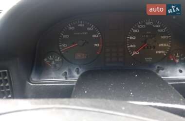 Седан Audi 90 1988 в Кореці