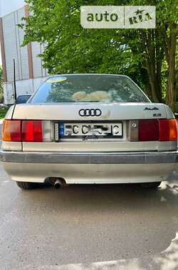 Седан Audi 90 1988 в Львові