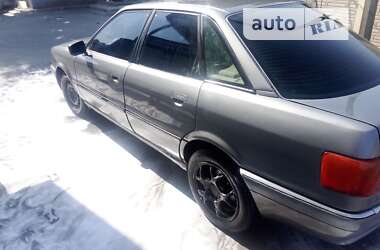 Седан Audi 90 1990 в Здолбунове