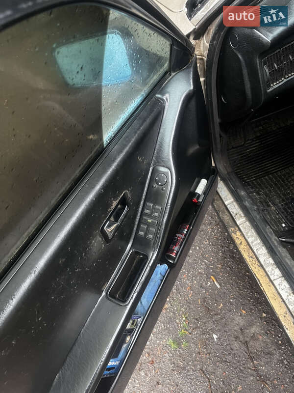 Седан Audi 90 1987 в Харькове